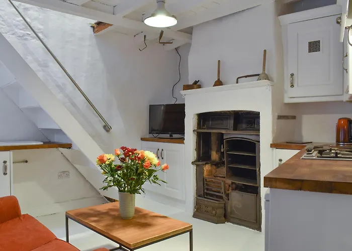 Holiday home Hogwood *